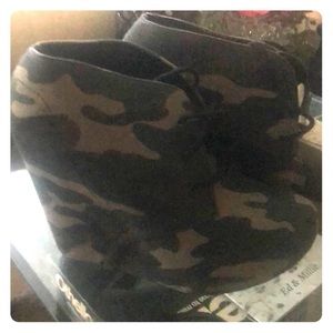 Shoes